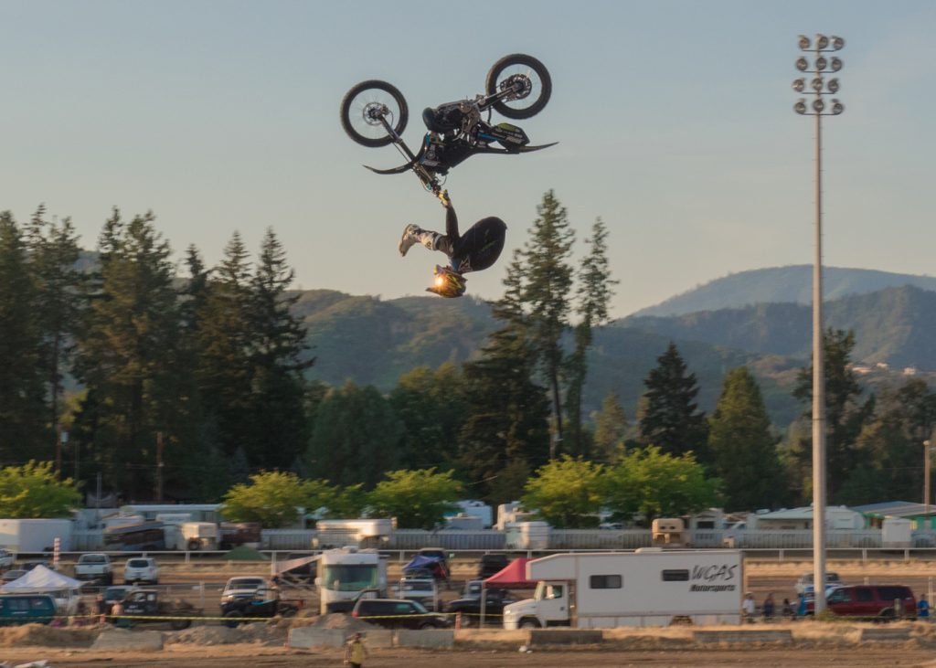 Upside Down Backwards Sun In My Eyes  - Randy Bryan